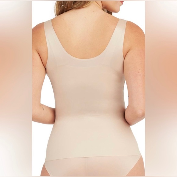 NWT💕SPANX Thinstincts 2.0 Tank Size 1X - Picture 3 of 9